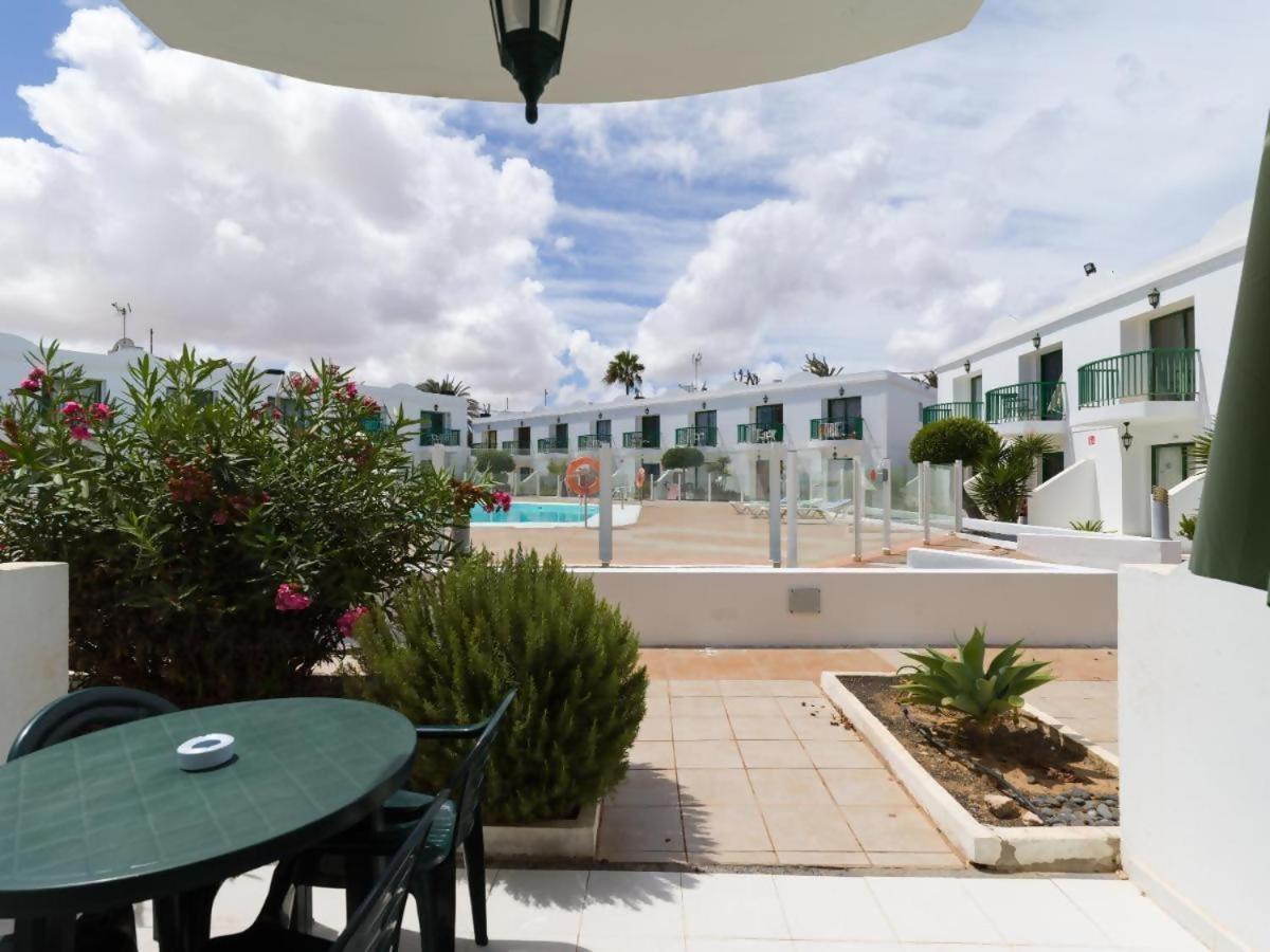 Sol Y Sal Con Vista A La Piscina (Adults Only) Corralejo Eksteriør bilde