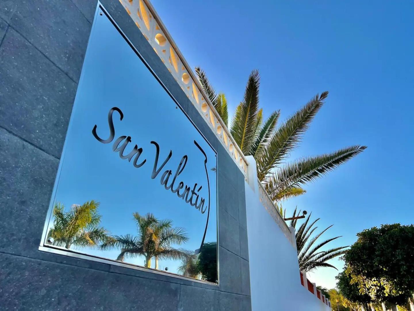 Sol Y Sal Con Vista A La Piscina (Adults Only) Corralejo Eksteriør bilde