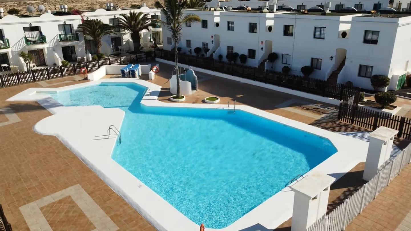 Sol Y Sal Con Vista A La Piscina (Adults Only) Corralejo Eksteriør bilde